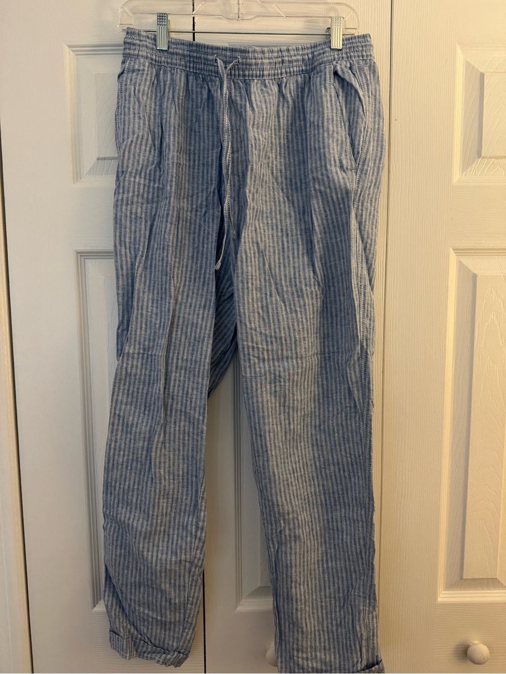 H&M Women’s Light Blue Striped Drawstring Trousers